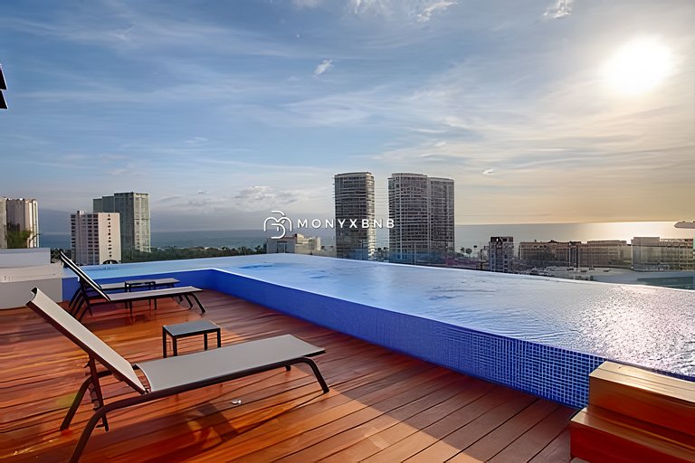 Zoho Skies, 3BR, 2 baños con alberca en la azotea