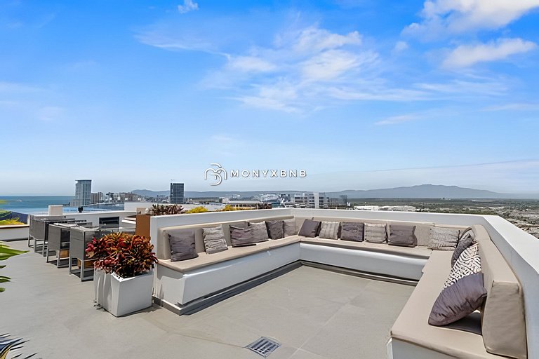 Zoho Skies • 3BR 2Bath Premium Condo
