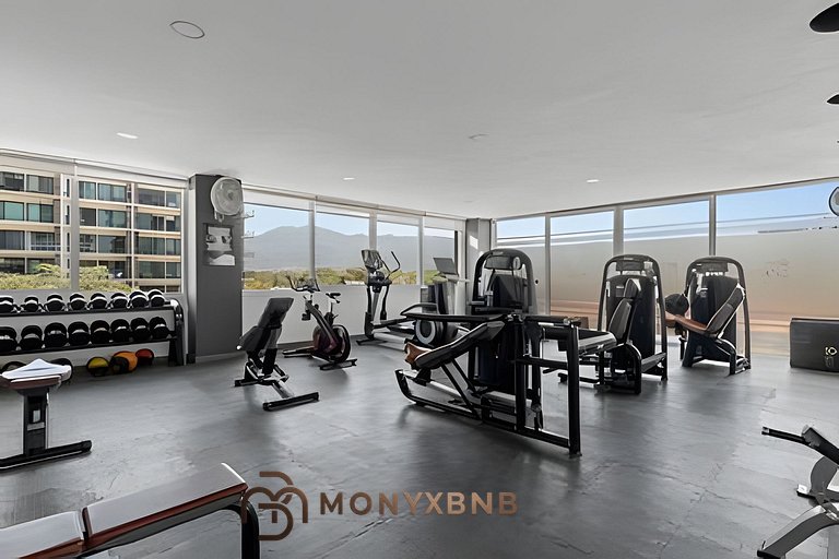 Zoho Skies, 3 bedrooms, 2 bathrooms with rooftop pool