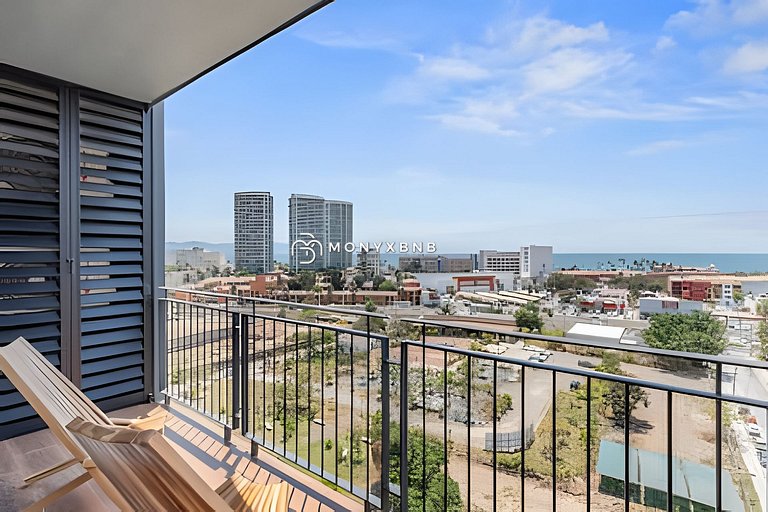 Zoho Skies, 3 bedrooms, 2 bathrooms with rooftop pool