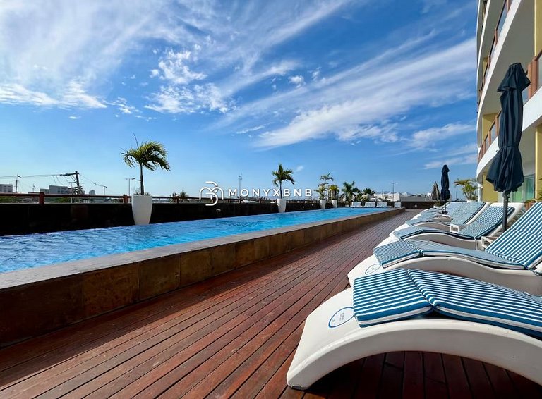 4BR Marina Ocean-View Above Casino 2 Suites