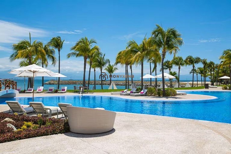 Casa Oasis B-Nayar a pie de paya, residencial privado, club