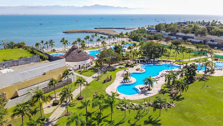 Casa Oasis B-Nayar Gated, Beach Club, Free Shuttle
