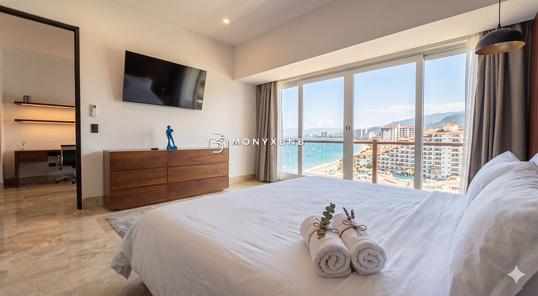 Premium Deck12 Getaway: a pocos pasos del casino.