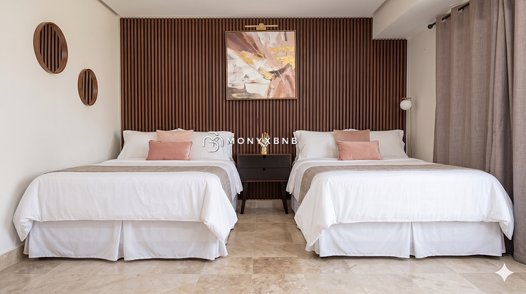Premium Deck12 Getaway: a pocos pasos del casino.
