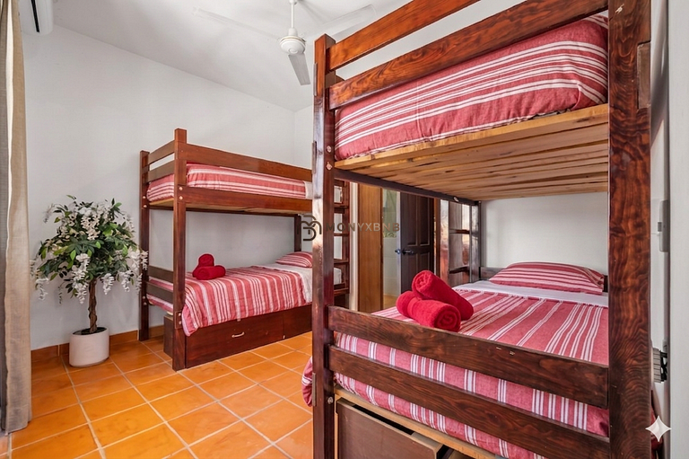 Private Boutique Hotel, Groups up to 48 Guests