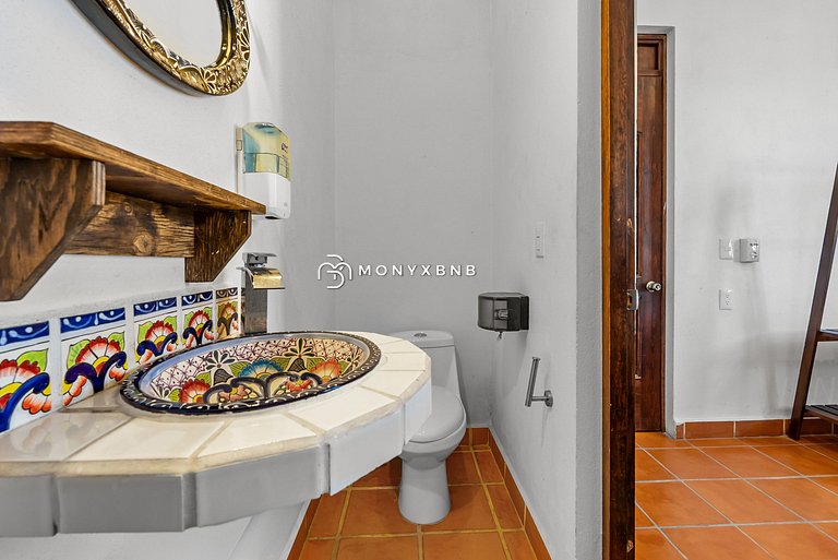 Private Boutique Hotel, Groups up to 48 Guests
