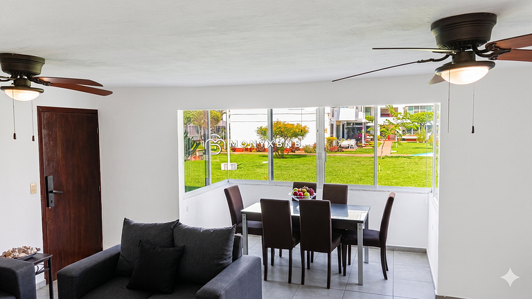 ¡Ven y disfruta Puerto Vallarta! Condos La Marina