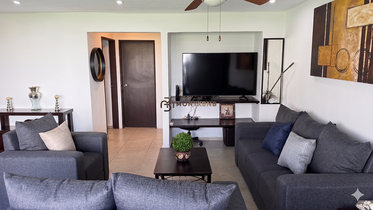 3-Condo Bundle Condominios La Marina: 6BR + Pool
