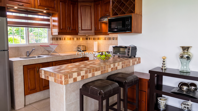 ¡Ven y disfruta Puerto Vallarta! Condos La Marina