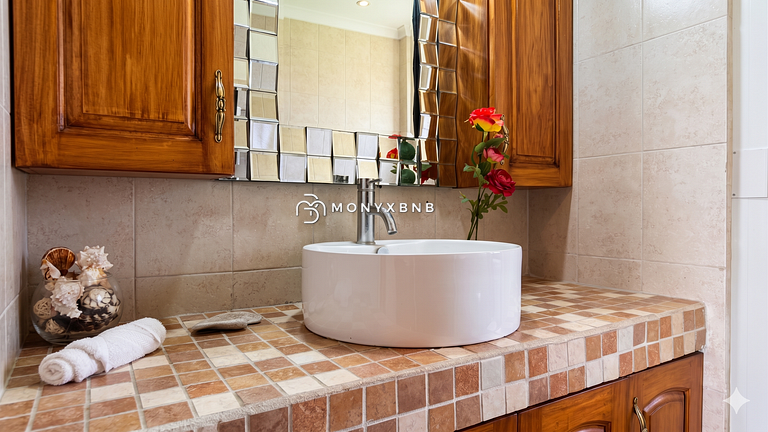 Gran Marina, 6 habitaciones, 4 baños, Parking
