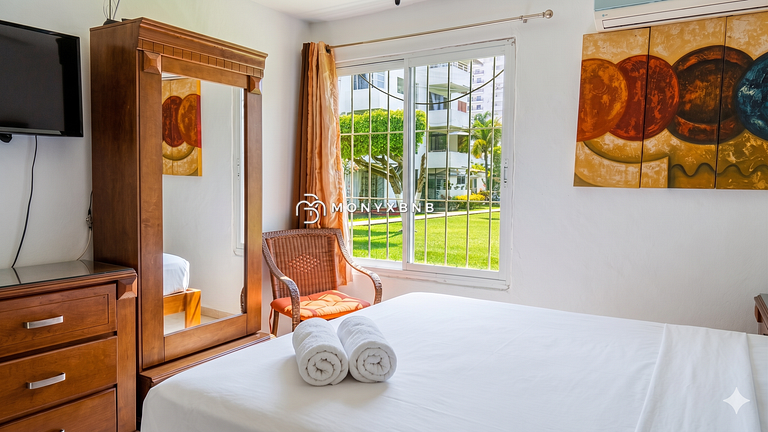 Gran Marina, 6 habitaciones, 4 baños, Parking