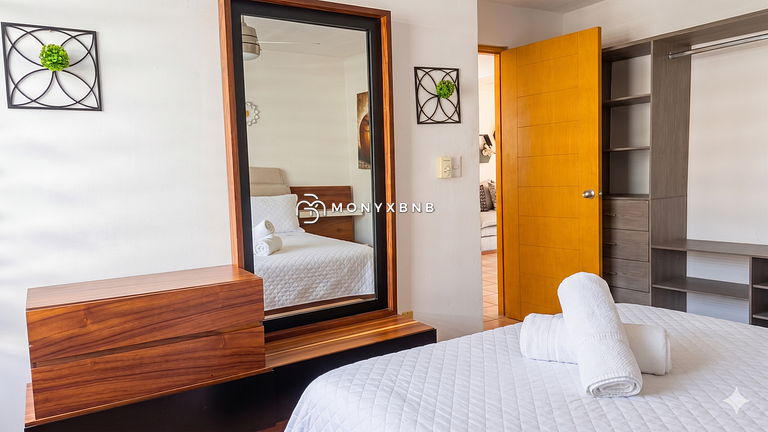 Vacation in paradise! La Marina Condominiums