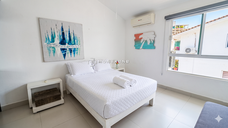 Beautiful apartment in La Marina Condominiums