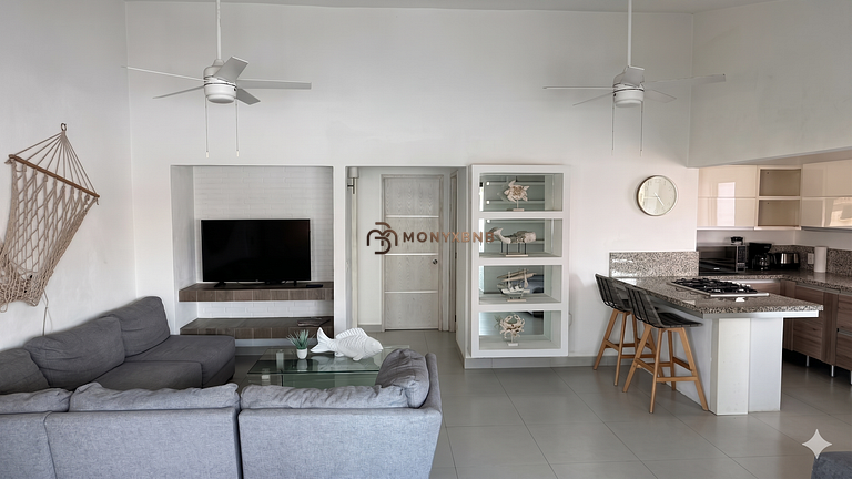 Beautiful apartment in La Marina Condominiums
