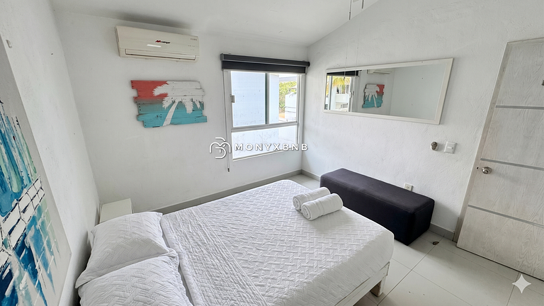 Beautiful apartment in La Marina Condominiums