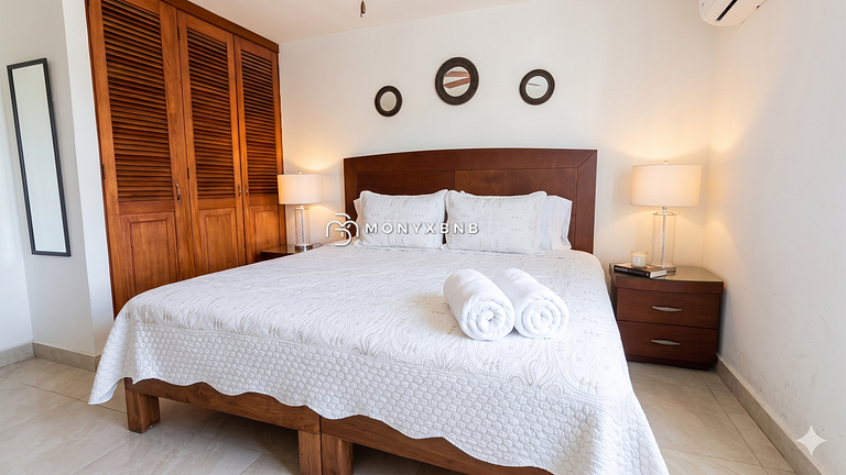 Gran Marina, 6 habitaciones, 4 baños, Parking
