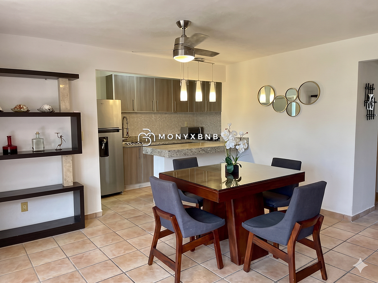 Gran Marina, 6 habitaciones, 4 baños, Parking
