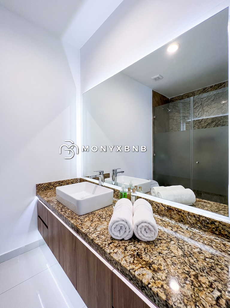 Zoho Skies, 3BR, 2 baños con alberca en la azotea