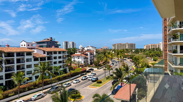Luxurious 1-bedroom, 180° balcony and golf by Monyxbnb