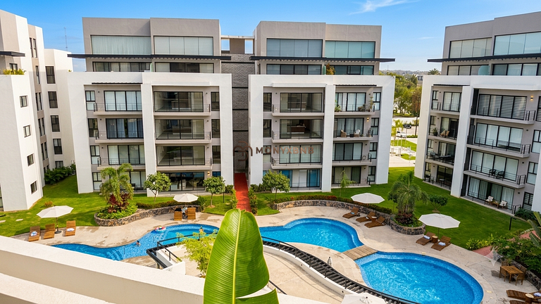 Altea Two-story penthouse by Monyxbnb