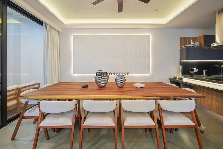 Bahiban SkyHome 3BR 3Bath, Jacuzzi & Oceanview
