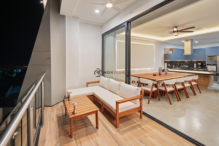 Bahiban SkyHome 3BR 3Bath, Jacuzzi & Oceanview
