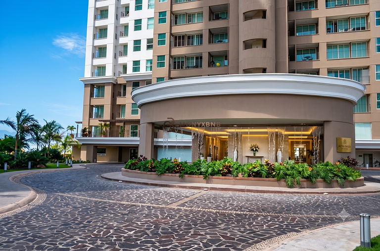 Venetian 2BR High Floor Oceanview