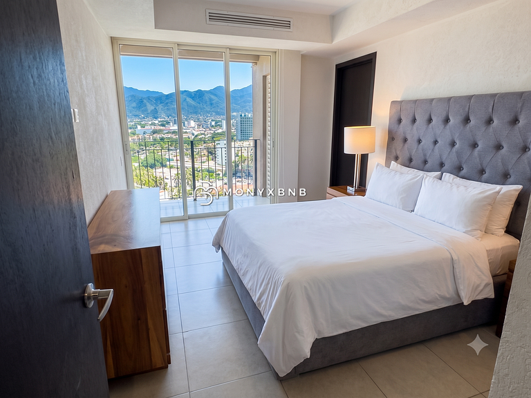 Venetian 1BR Panoramic Oceanview