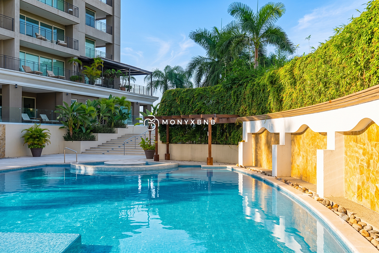 Venetian 1BR Panoramic Oceanview