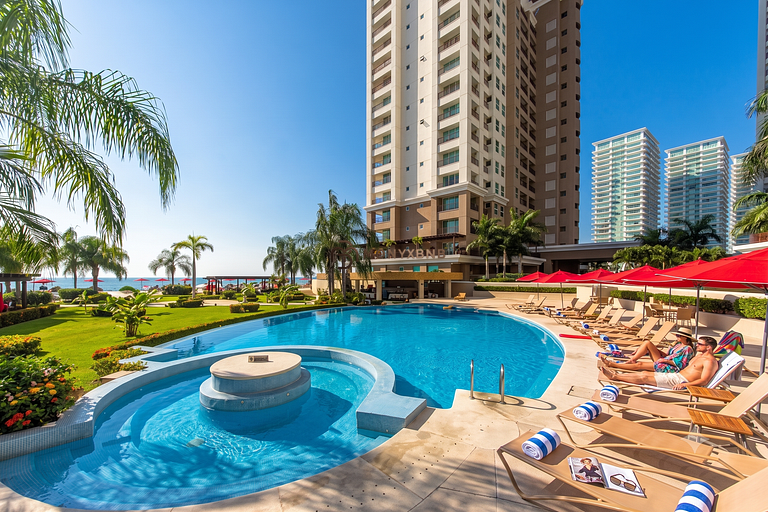 Venetian 1BR Panoramic Oceanview