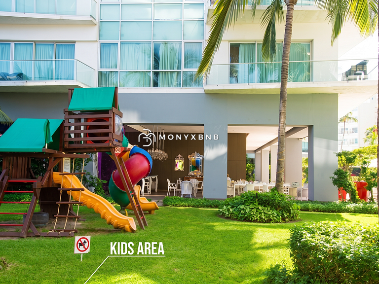 Icon Vallarta: Oasis a pie de playa con piscina y club de pl