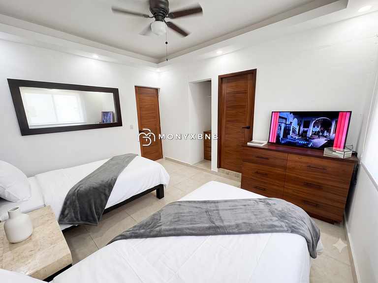 Exclusive property in ZR for 18 people, with 10 beds and 5 b