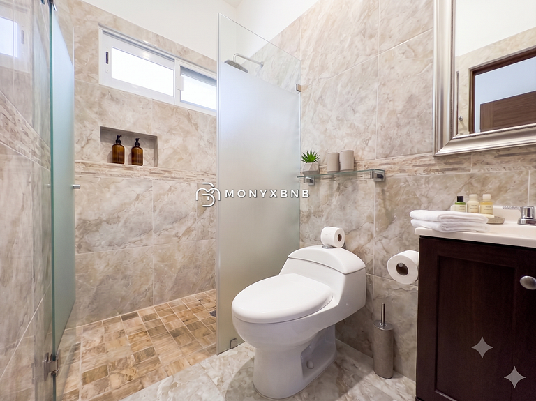 Exclusive property in ZR for 18 people, with 10 beds and 5 b