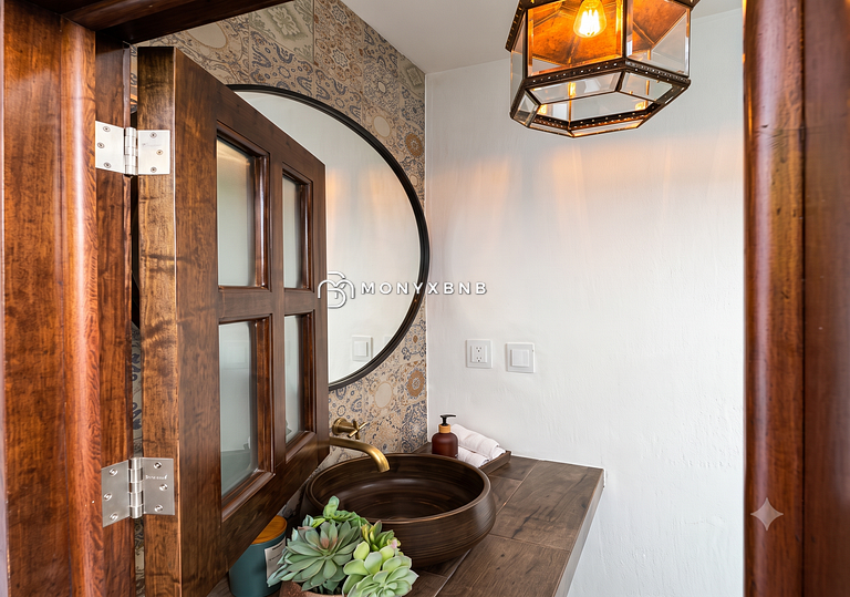 Charming villa by Monyxbnb