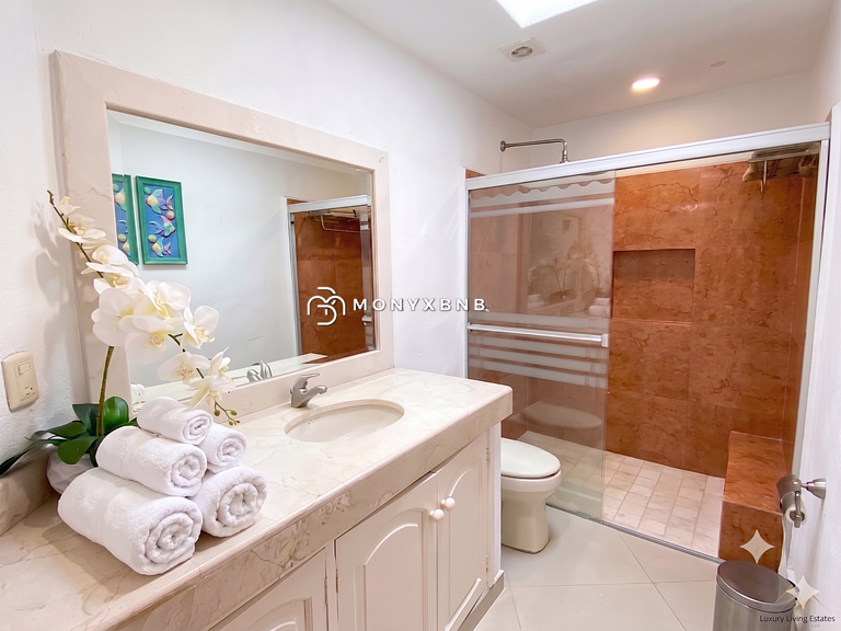 Airbnb in Puerto Vallarta near the beach