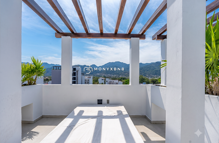 Trianon Residence by Monyxbnb