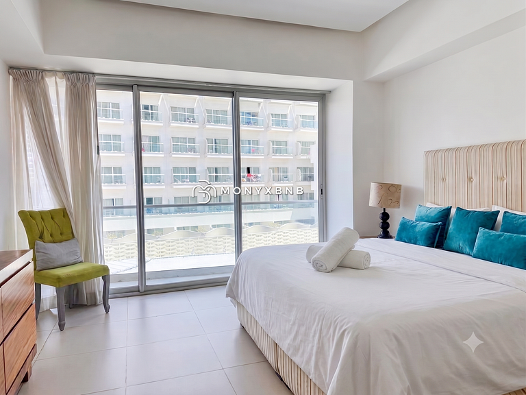Icon Vallarta: Oasis a pie de playa con piscina y club de pl