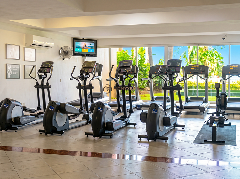 Grand Venetian • 2BR Modern and Bright