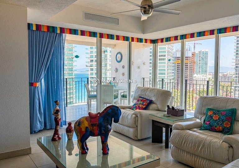 Grand Venetian • 2BR Modern and Bright