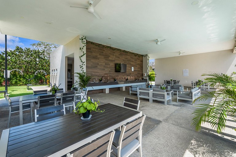 Ivarica House • Family Retreat 16 by Monyxbnb