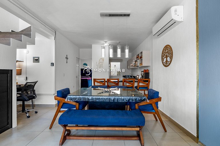 Ivarica House • Family Retreat 16 by Monyxbnb