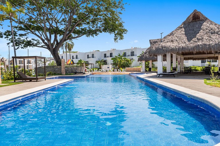 Hortus Villa 16 guests Jacuzzi by Monyxbnb