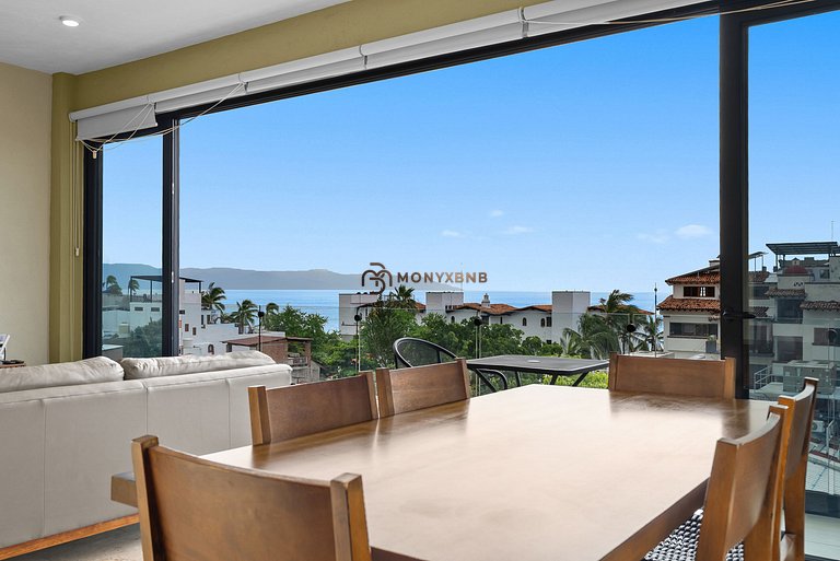 Penthouse del Malecón 1 Cuadra de la Playa