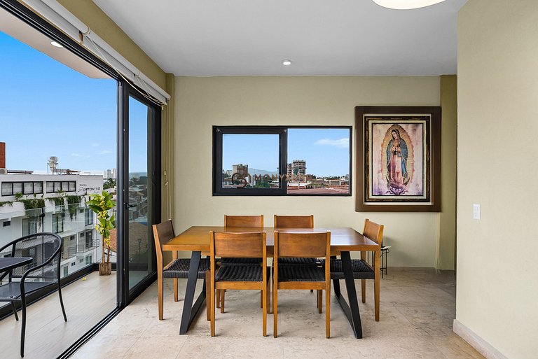Penthouse del Malecón 1 Cuadra de la Playa