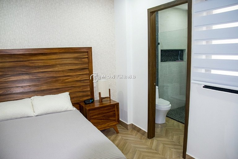 Allende Heights: 1BR Oasis w/ Rooftop Pool