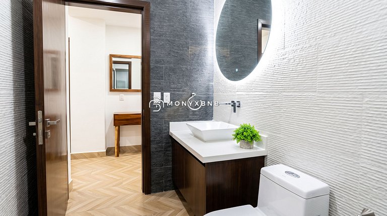 The Five | 1BR, Balcony & Rooftop Pool